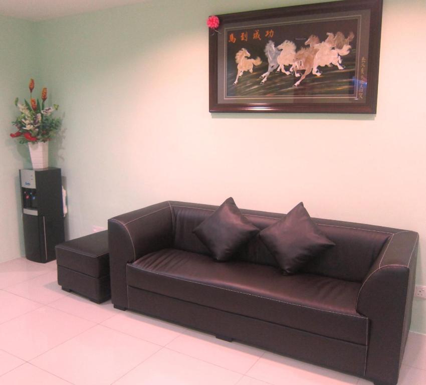Eco Hotel Putra קאג'אנג מראה חיצוני תמונה
