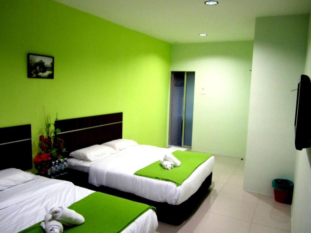 Eco Hotel Putra קאג'אנג מראה חיצוני תמונה