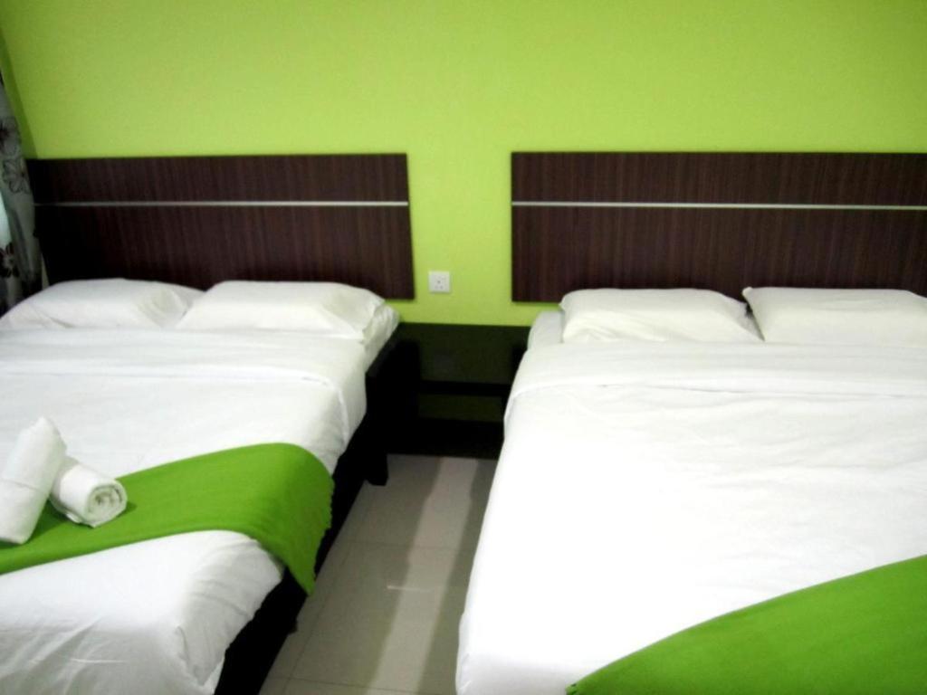 Eco Hotel Putra קאג'אנג מראה חיצוני תמונה