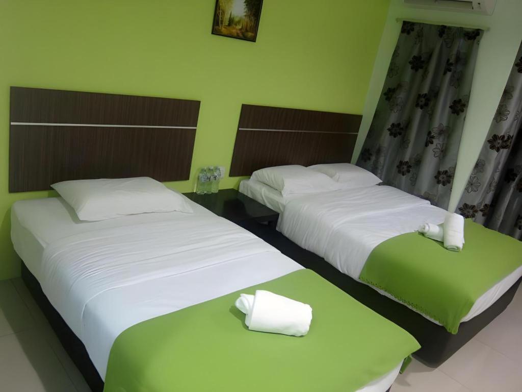 Eco Hotel Putra קאג'אנג מראה חיצוני תמונה
