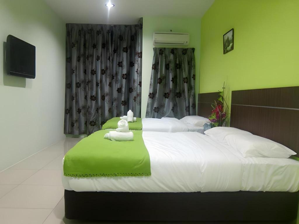 Eco Hotel Putra קאג'אנג מראה חיצוני תמונה